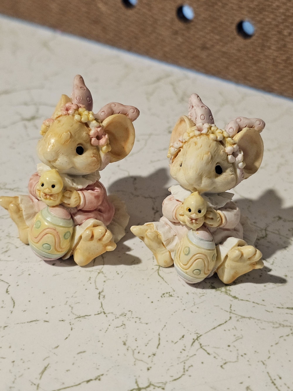 Vintage Pastel Mouse Figurines with Chicks - Pink & Cream